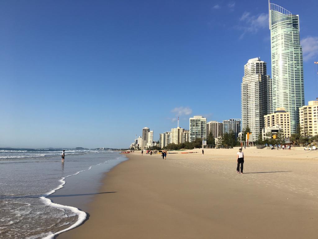 Gold Coast Hostel Exterior photo