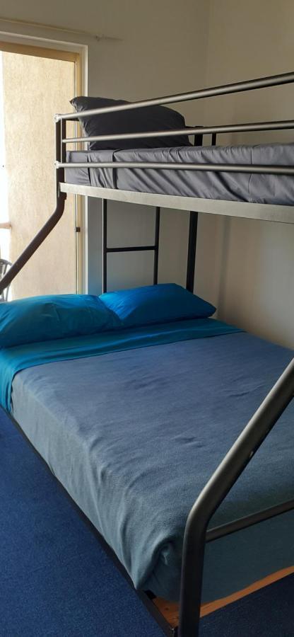 Gold Coast Hostel Exterior photo
